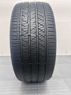 One LikeNew tire Continental 285/45/21 #1222