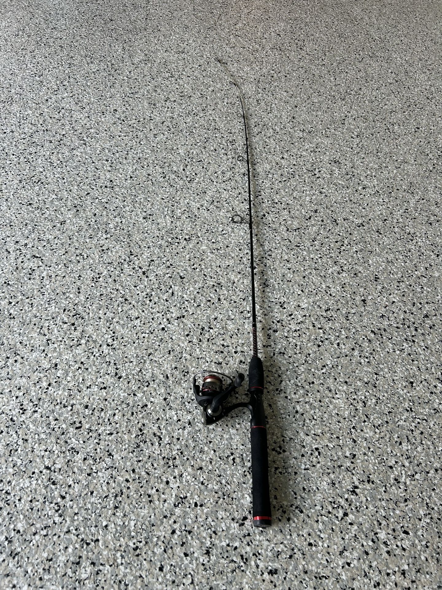 *Used Good Condition* Ugly Stick gx2 Fishing Rod