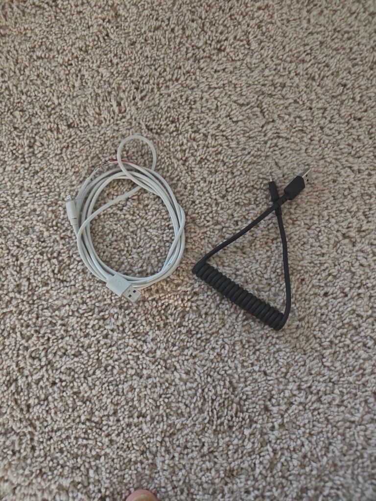 Usb-a To Lightning Cable X 2