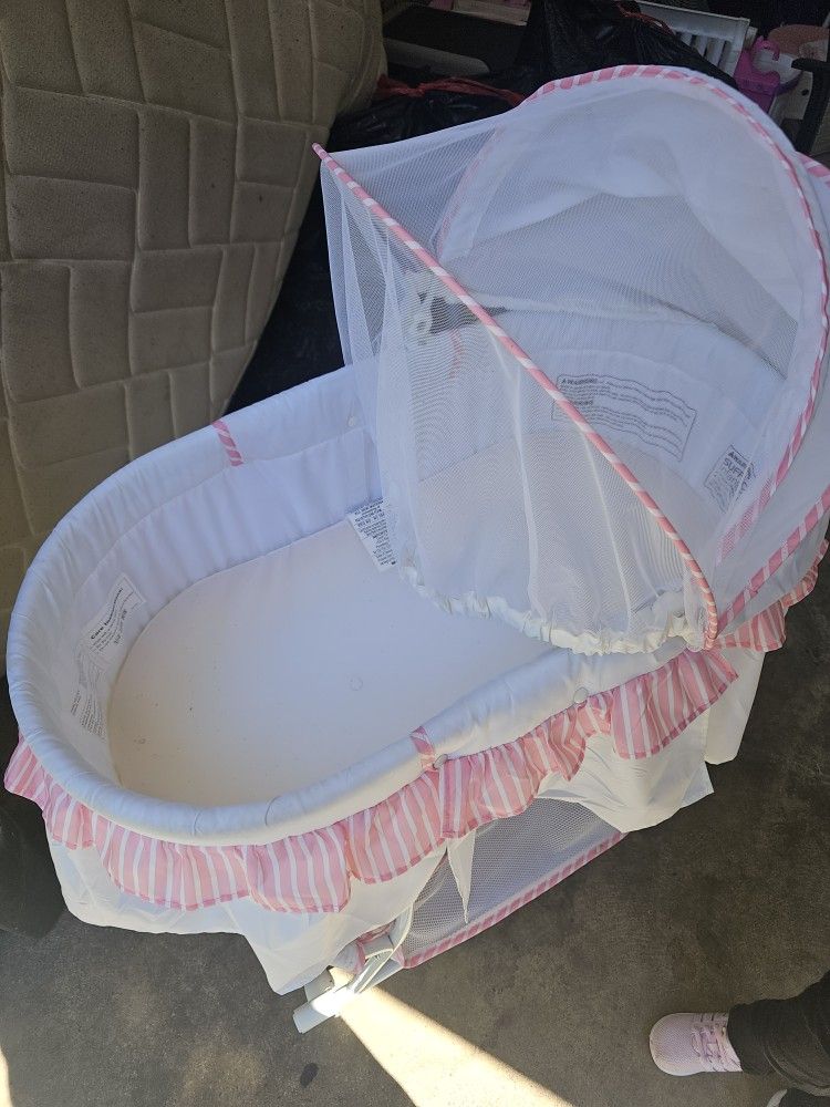 Baby Girl Basinet
