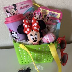 Minnie Mouse Easter Basket