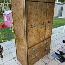 Wooden Storage Cabinet with Drawers & Shelves – Vintage Look | Gabinete de madera con cajones y estantes – Estilo vintage