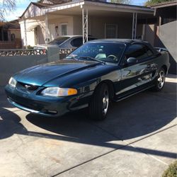 1994 Ford Mustang  Gt  $3500