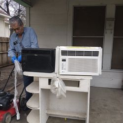 2 Window air conditioners
