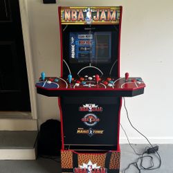 Arcade Basketball Game