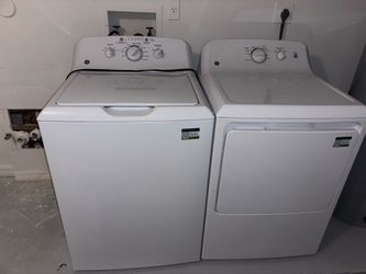 GE Washer and Dryer Set