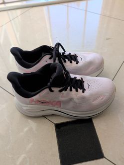 Hoka Clifton 10 W