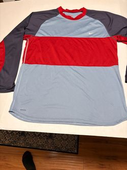 Nike long sleeve shirt large