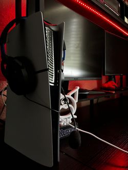 PlayStation 5 Slim Console Digital Edition - PlayStation 5