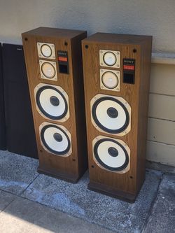 SONY home stereo speakers