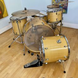 Ludwig Accent Custom Complete Drum Set 26 13 16  18 14” Lacquer Zildjian Cymbals Pdp Throne pdp Pedal $875 Cash In Ontario 91762. Good condition. Stan