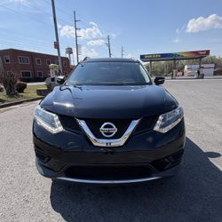 Nissan Rogue SV 2015 Título Limpio
