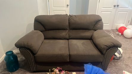 Dark Gray Microfiber Loveseat with Nailhead Trim
