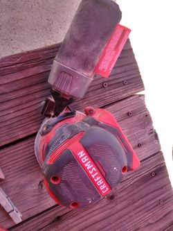 Craftsman sander with battery/charger