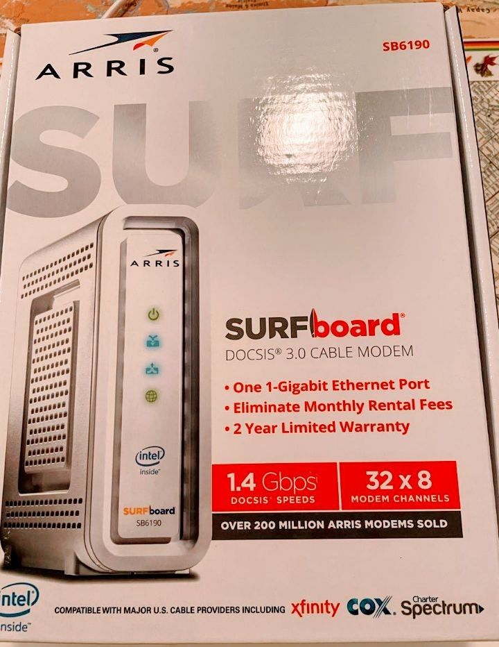 Motorola SURFboard Cable Modem Wireless Internet High Speed