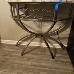 QUARZT CONSOLE BAR WITH WINE RACK