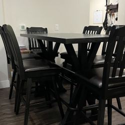 Dinning Table For 6