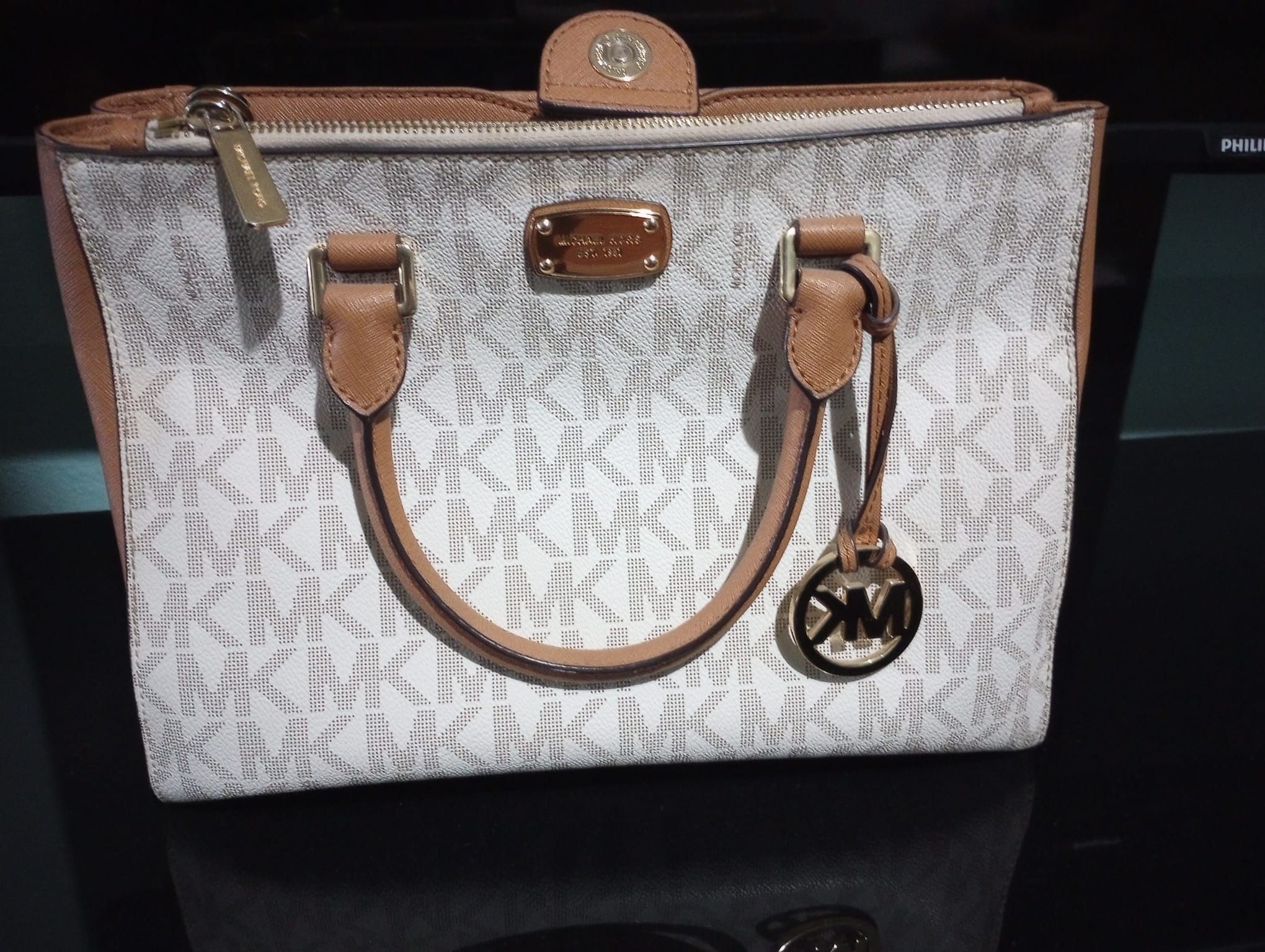 Micheal Kors Bag