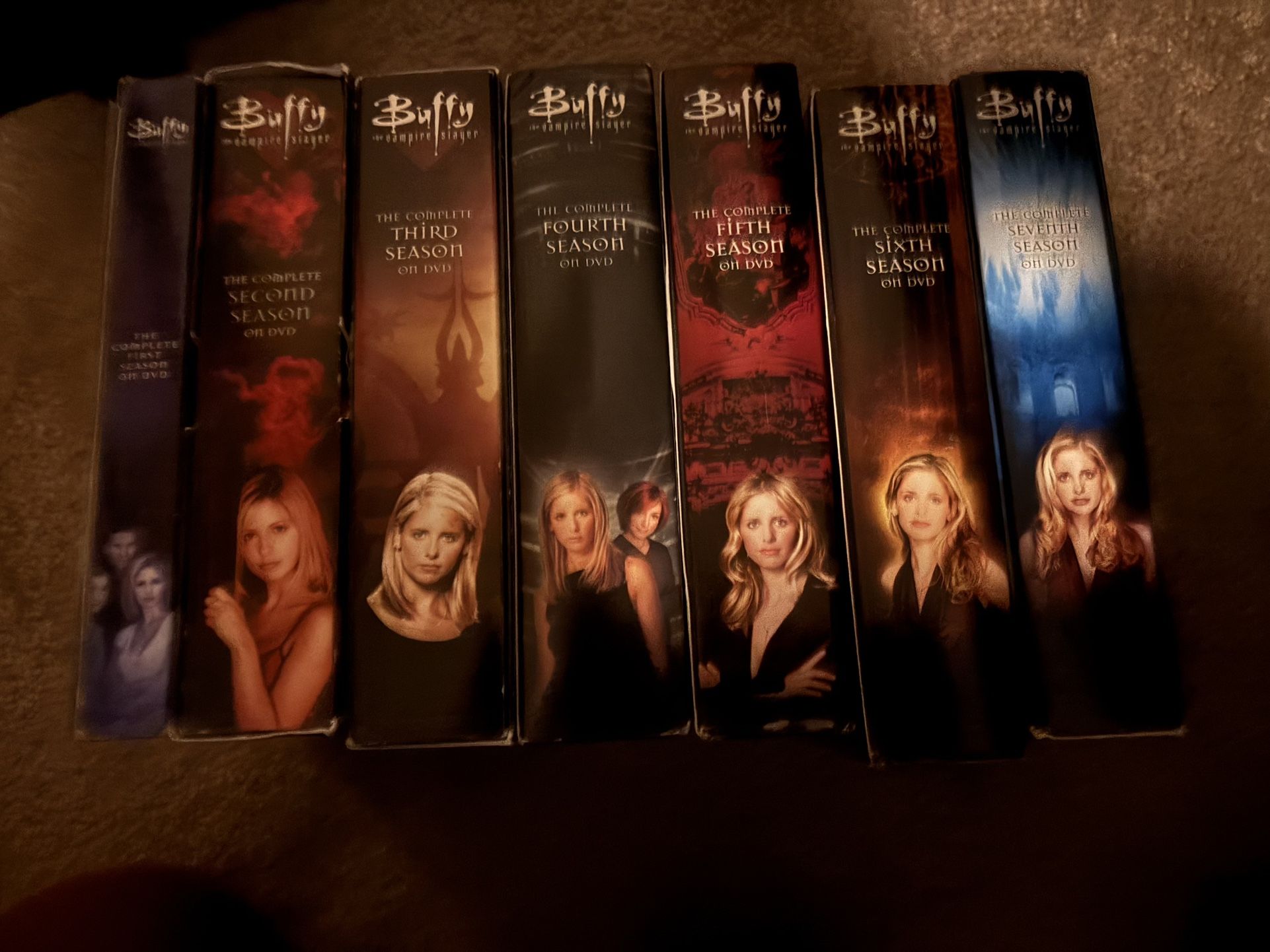 Buffy the vampire Slayer Six Seasons