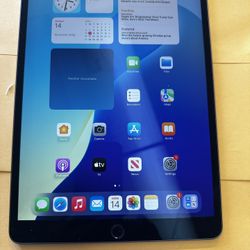 iPad Air 3, 64 gb with cellular and wifi 