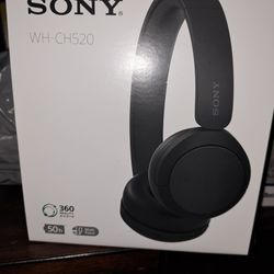 New Sony Bluetooth Headphones.  Paid 50. Selling For 40