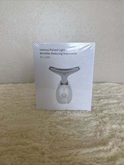 INTENSE PULSED LIGHT WRINKLE REDUCING INSTRUMENT