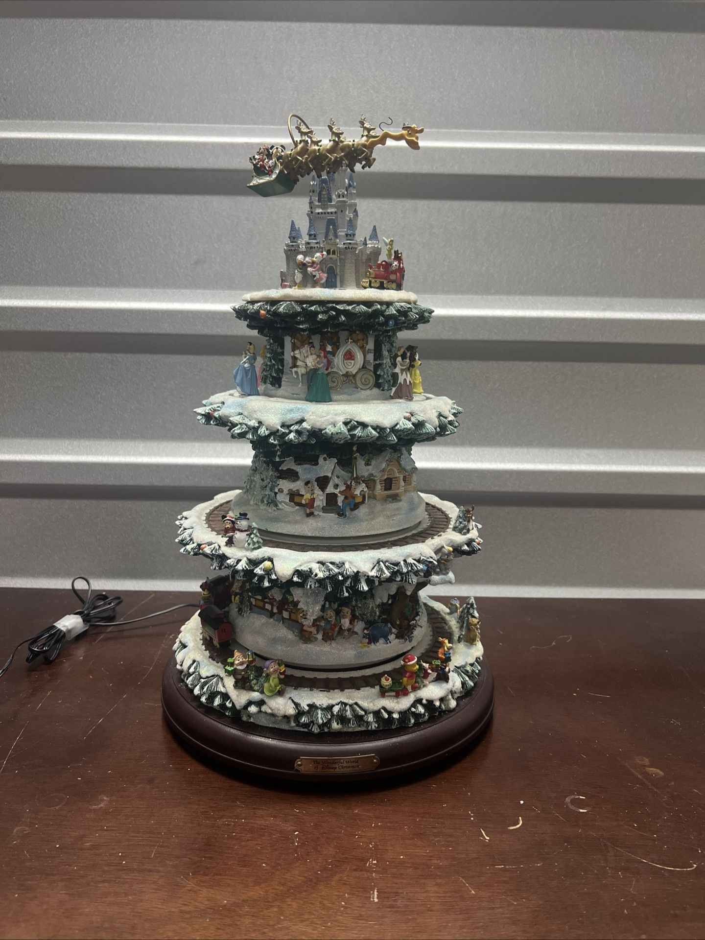 The Wonderful World Of Disney Animated Christmas Tree Hawthorne Village Works
