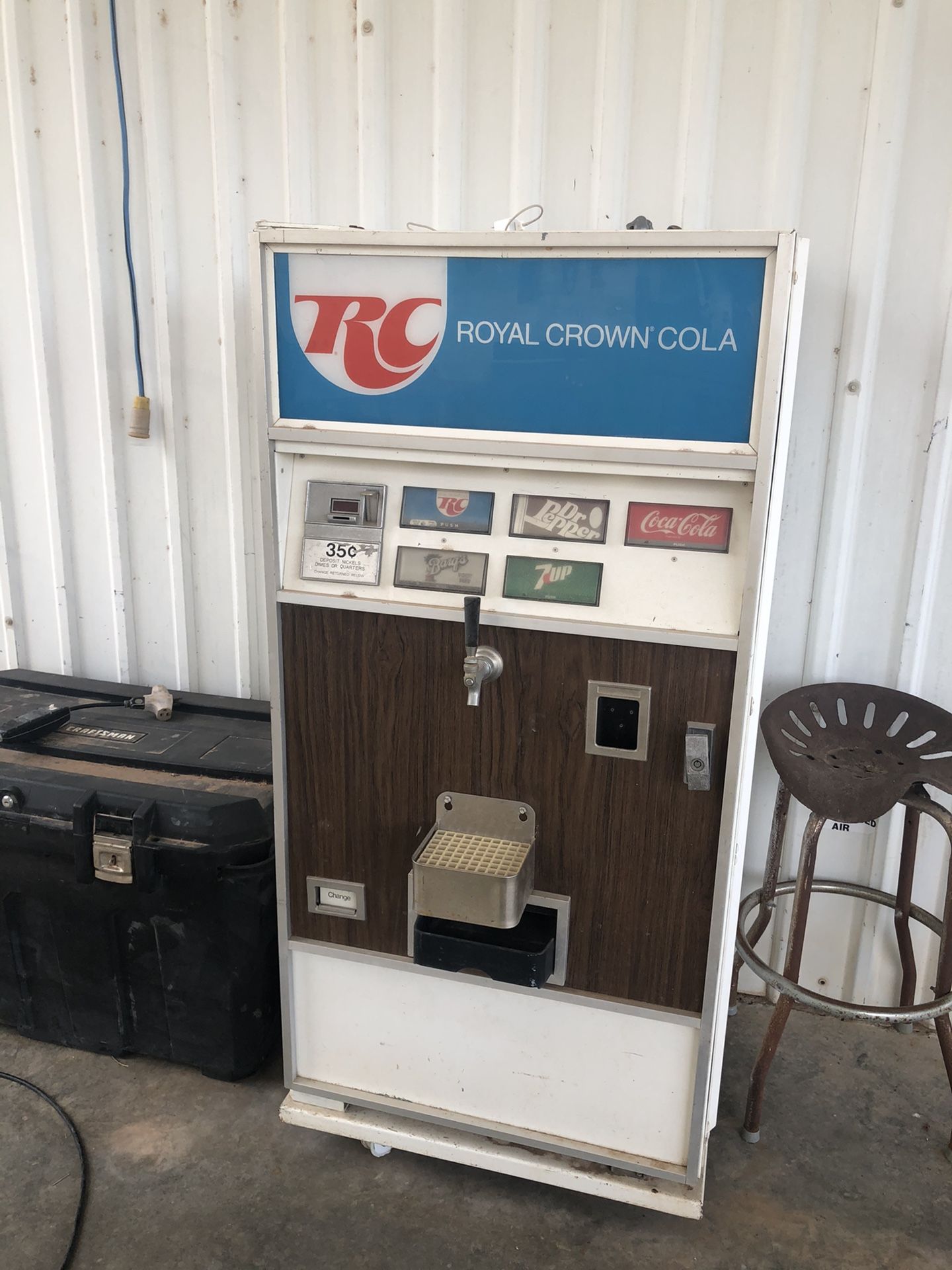 RC Cola working pony keg cooler. Cools great, have connections with CO2 bottle