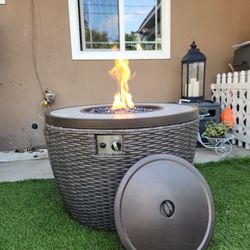 New 38" Sunvilla Fire Pit  / Outdoor Furniture.  Patio Sets Also Available.