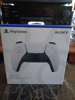 PS5 NEW IN BOX CONTROLLER $75 FINAL PRICE READ DESCRIPTION