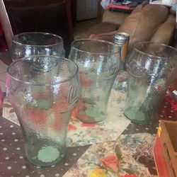 Glasses Coke