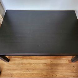 Coffee table in excellent condition