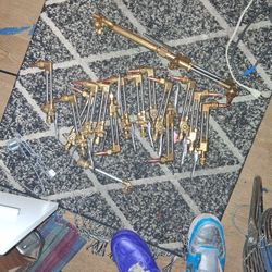 Cutting Torches 20$ Per Torch Or 200 For All