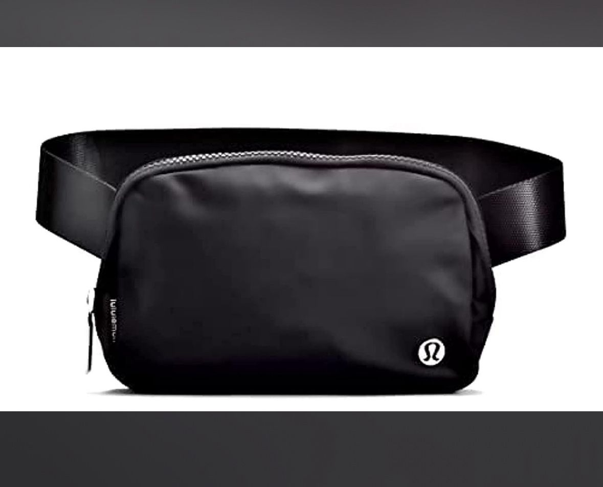 LULULEMON BELT BAG