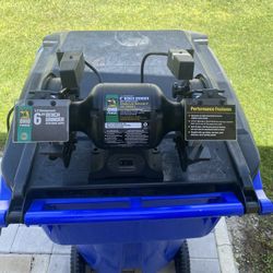 Ohio Forge 6 inches Benz grinder with work light brand new