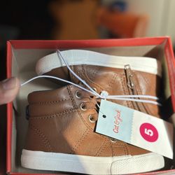 Size 5 Cat & Jack Brown Toddler High Tops Shoes