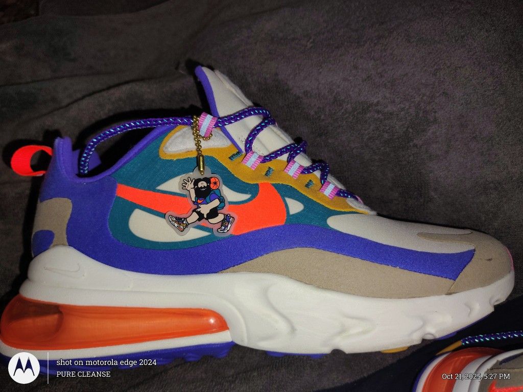 Nike Reacts Men Size 9