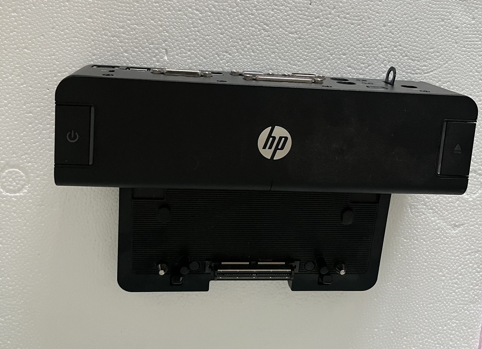 Hewlettt Packard HP A7E32 90W Docking Station U.S