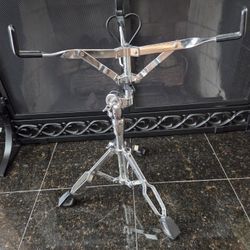 PEARL SNARE DRUM STAND 
