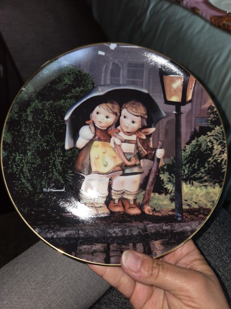 Antique Plate Hummel