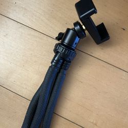 Tripod