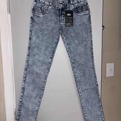 Butt Lifting Mid Rise Acid Wash Skinny Jeans