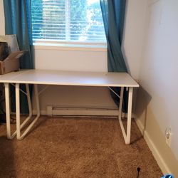 Large IKEA Computer/ Gaming Desk (2)