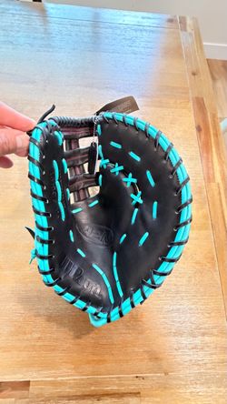 Brand New Wilson A2K 1679SS 12.5” Baseball First Base Mitt - RHT