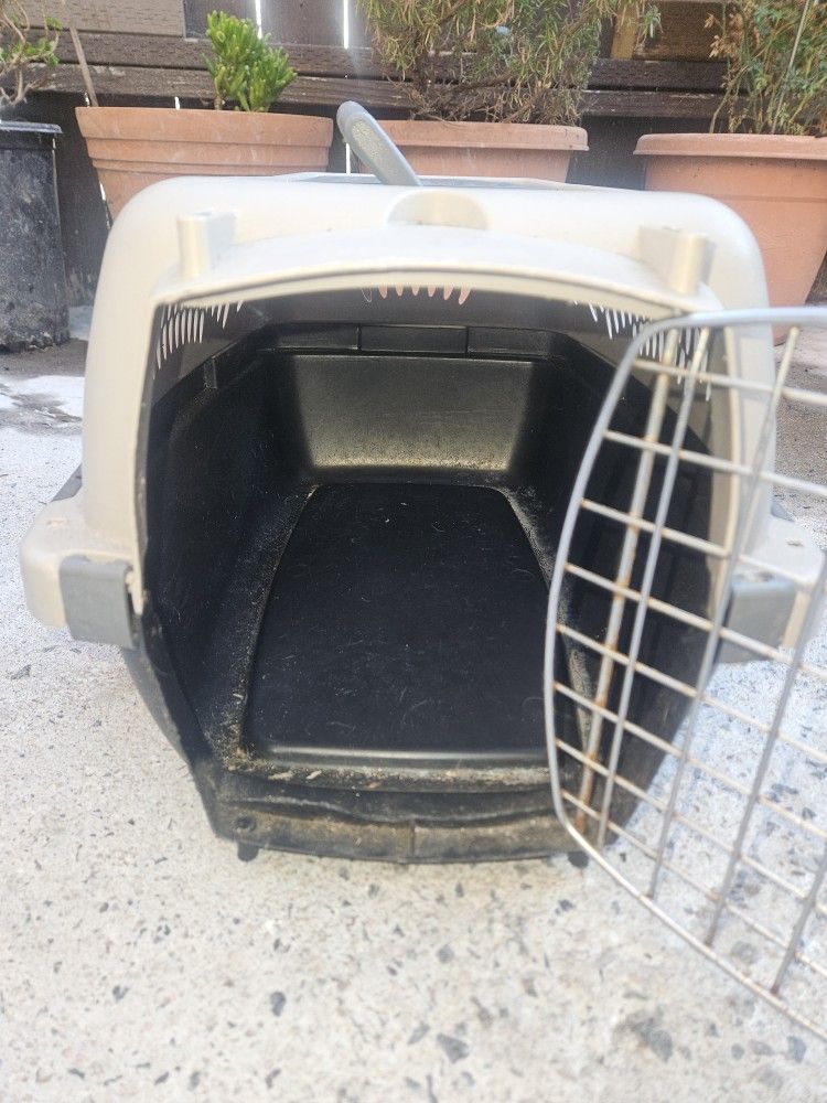 Small Dog Cage 