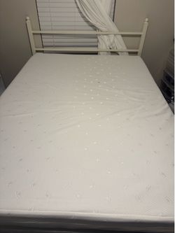 Full Size Bed
