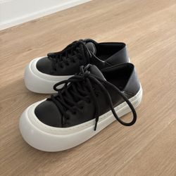 Yume Yume - Size 8 (women Size )