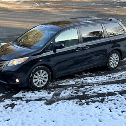 2011 Toyota Sienna