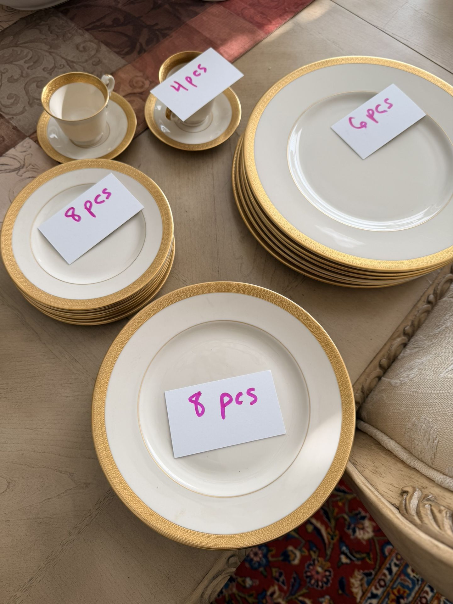 26 Pcs Fine china Set Made In America $50