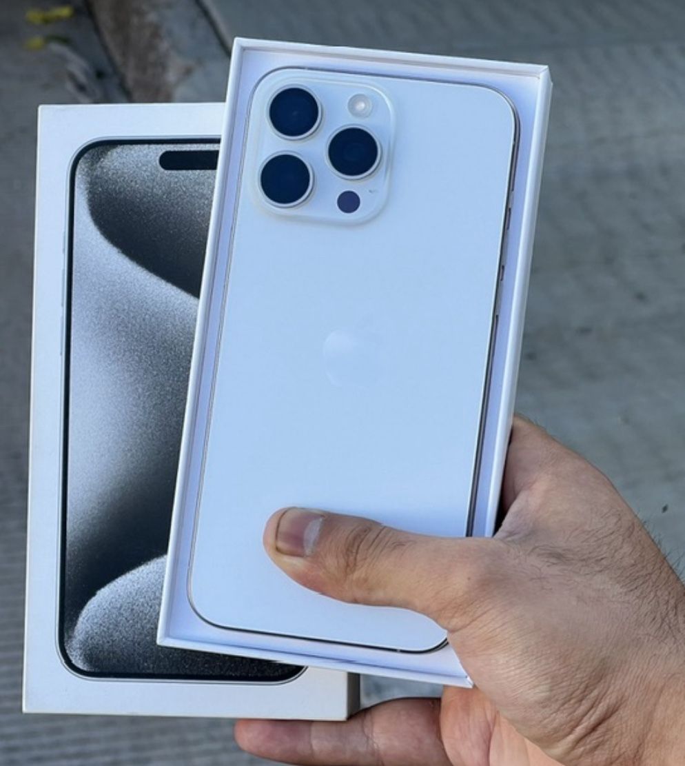 Iphone 15 Pro Max Unlocked / Liberado